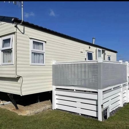 Sea Lets Hotel Selsey Eksteriør billede